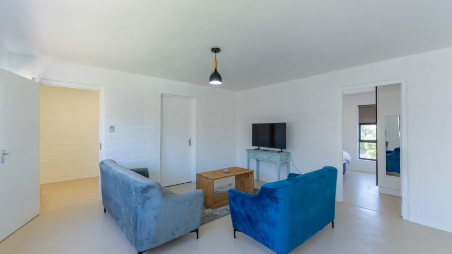 5 Bedroom Property for Sale in Calypso Beach Western Cape